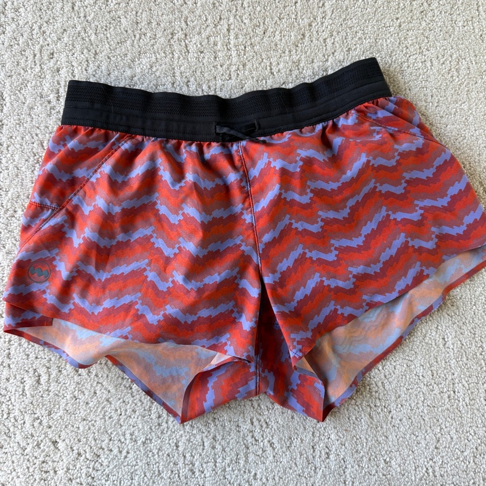 Janji AFO Middle Shorts Womens XS Red Blue Chevron Print Running Athletic‎ 12456